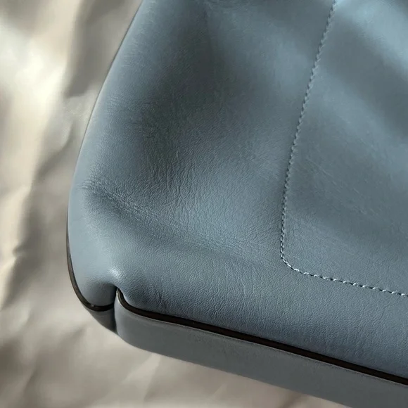 Coach Brooklyn 28 Shoulder Bag in Bluebell - Picture 9 of 16